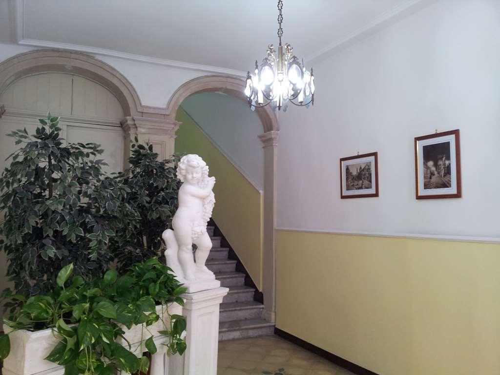 קטאניה Nuovo Hotel Sangiuliano מראה פנימי תמונה